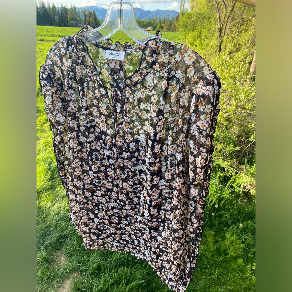 Amalli Talli Medium Tall MT Floral Sheer Blouse